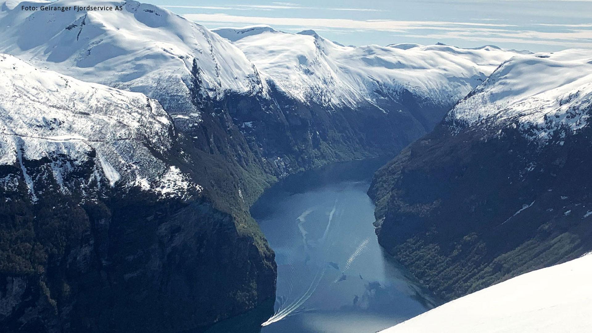 Wintercruise from Geirangerfjord to Ålesund (one way)