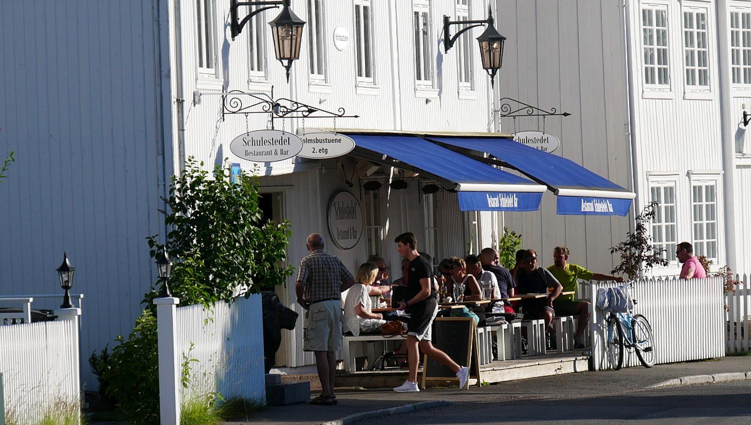 Front and outdoor tables