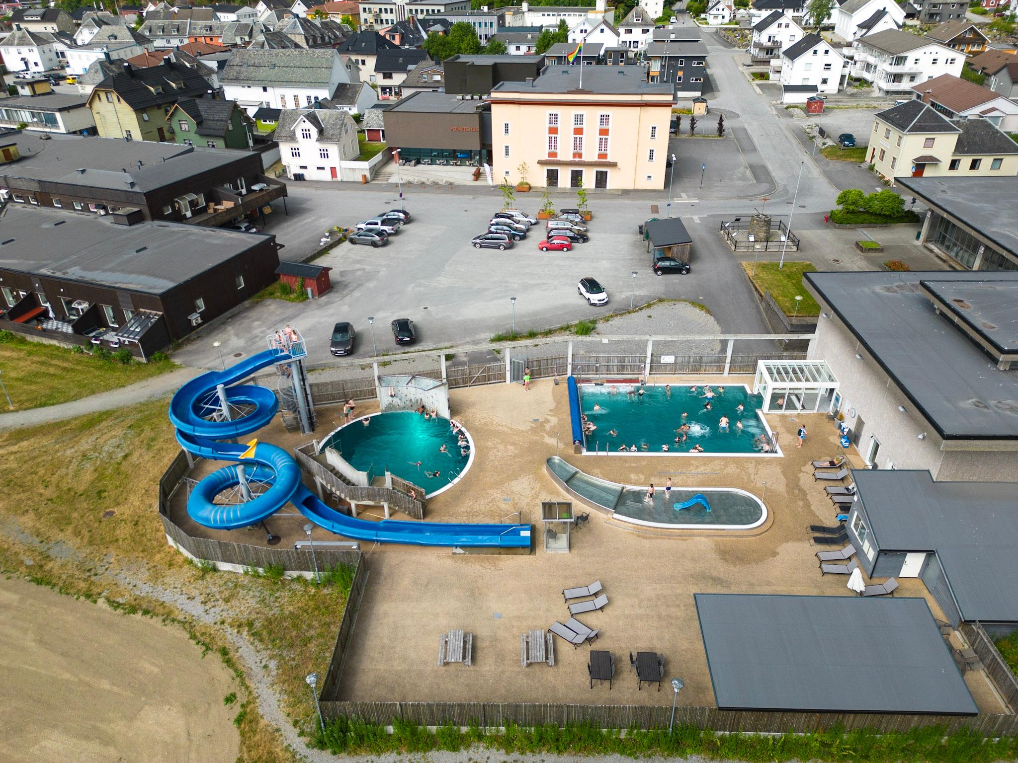 Swimming facilities in Sauda