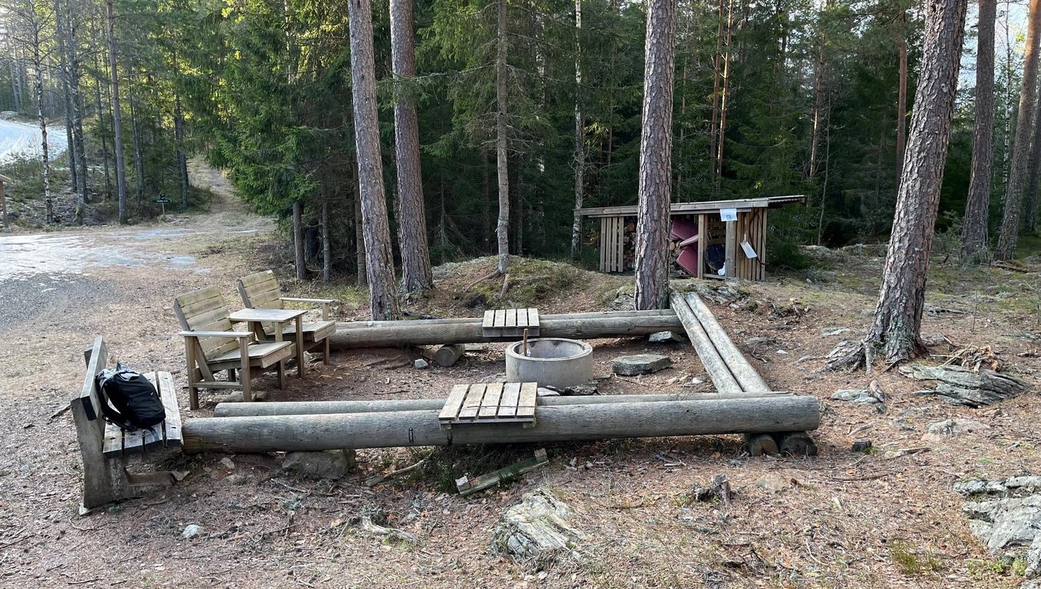 En av to bålplasser på strekningen Ørje - Kjølen sportsenter
