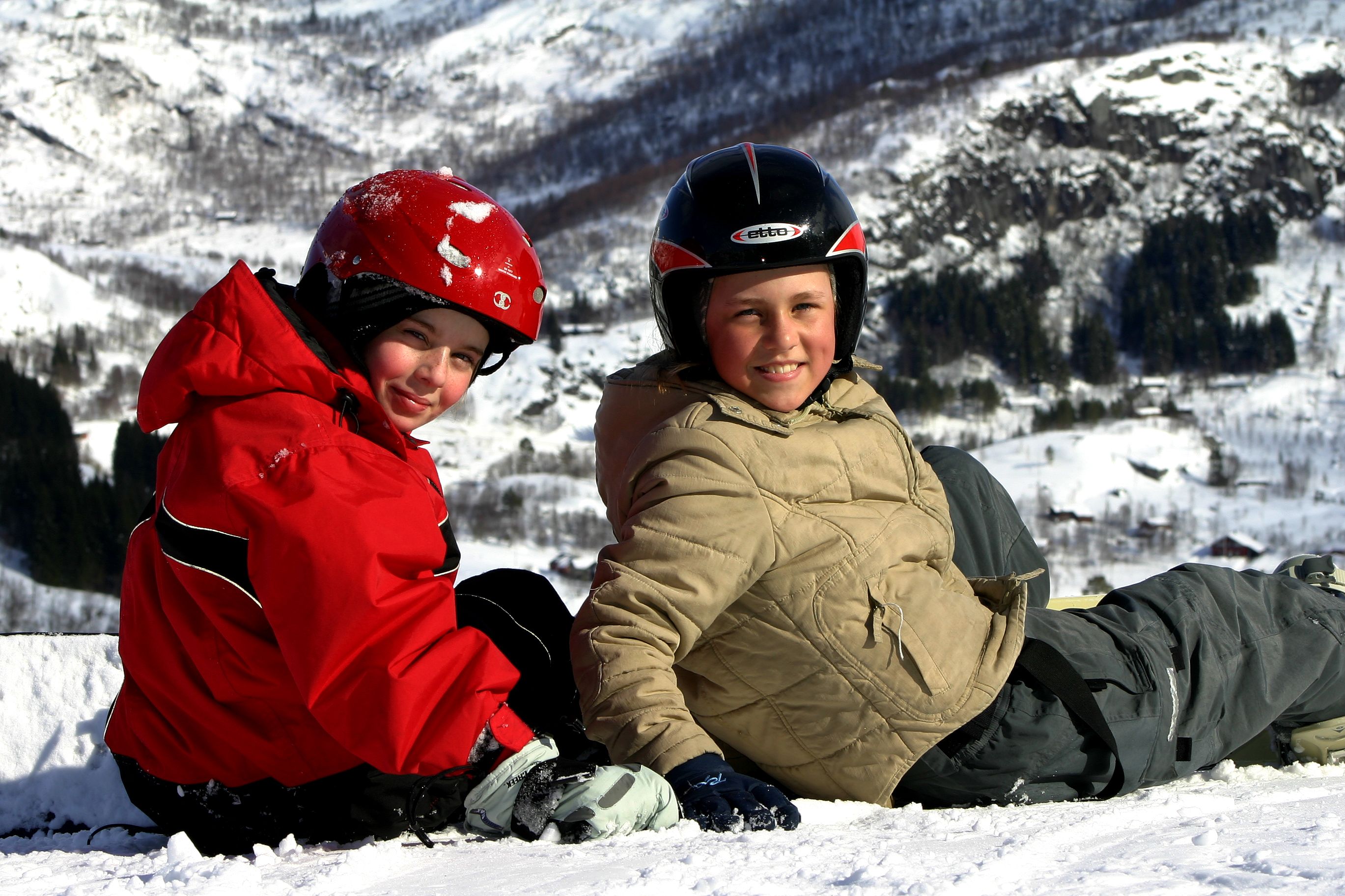 Barn i skisentret, Ljosland