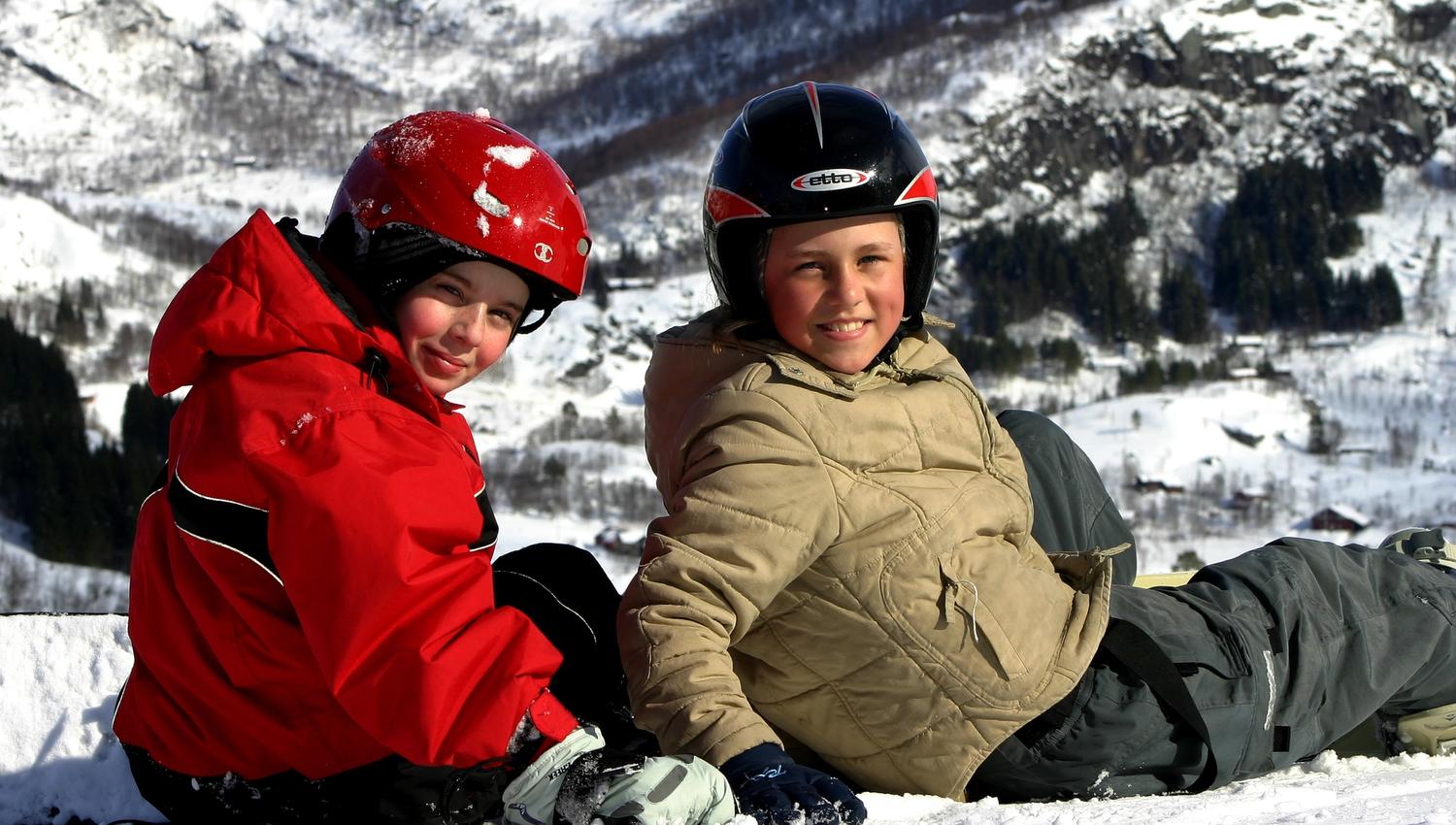 Barn i skisentret, Ljosland