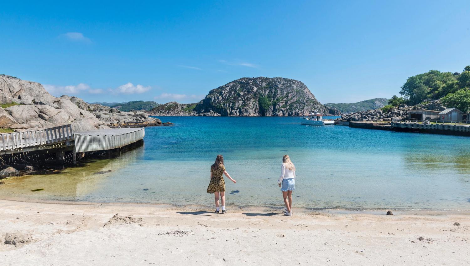 Strand, Sutnøy, Korshamn