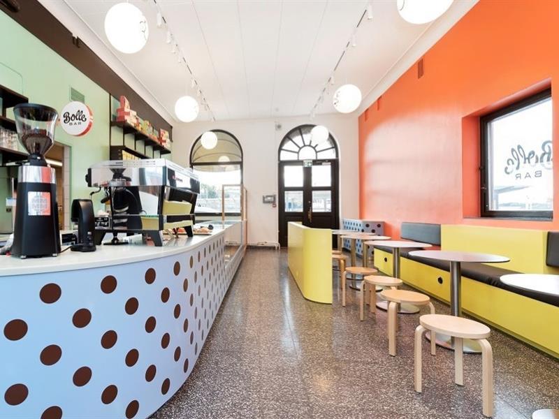 Colourful interior at Bollebar