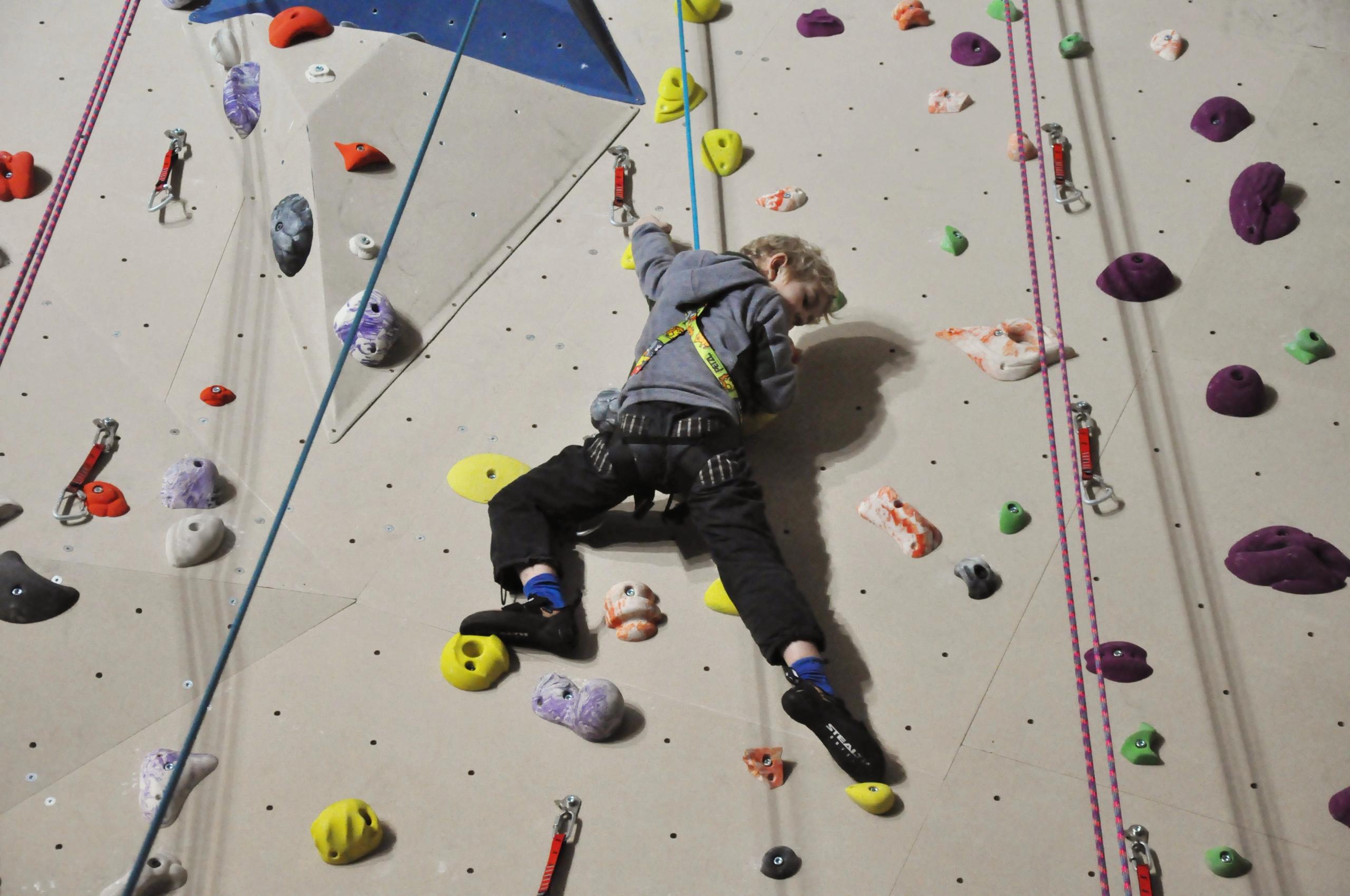 Vår Energi Arena Sørmarka – climbing and bouldering for all levels