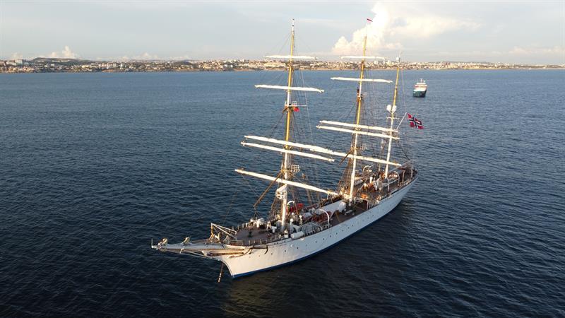 Statsraad Lehmkuhl