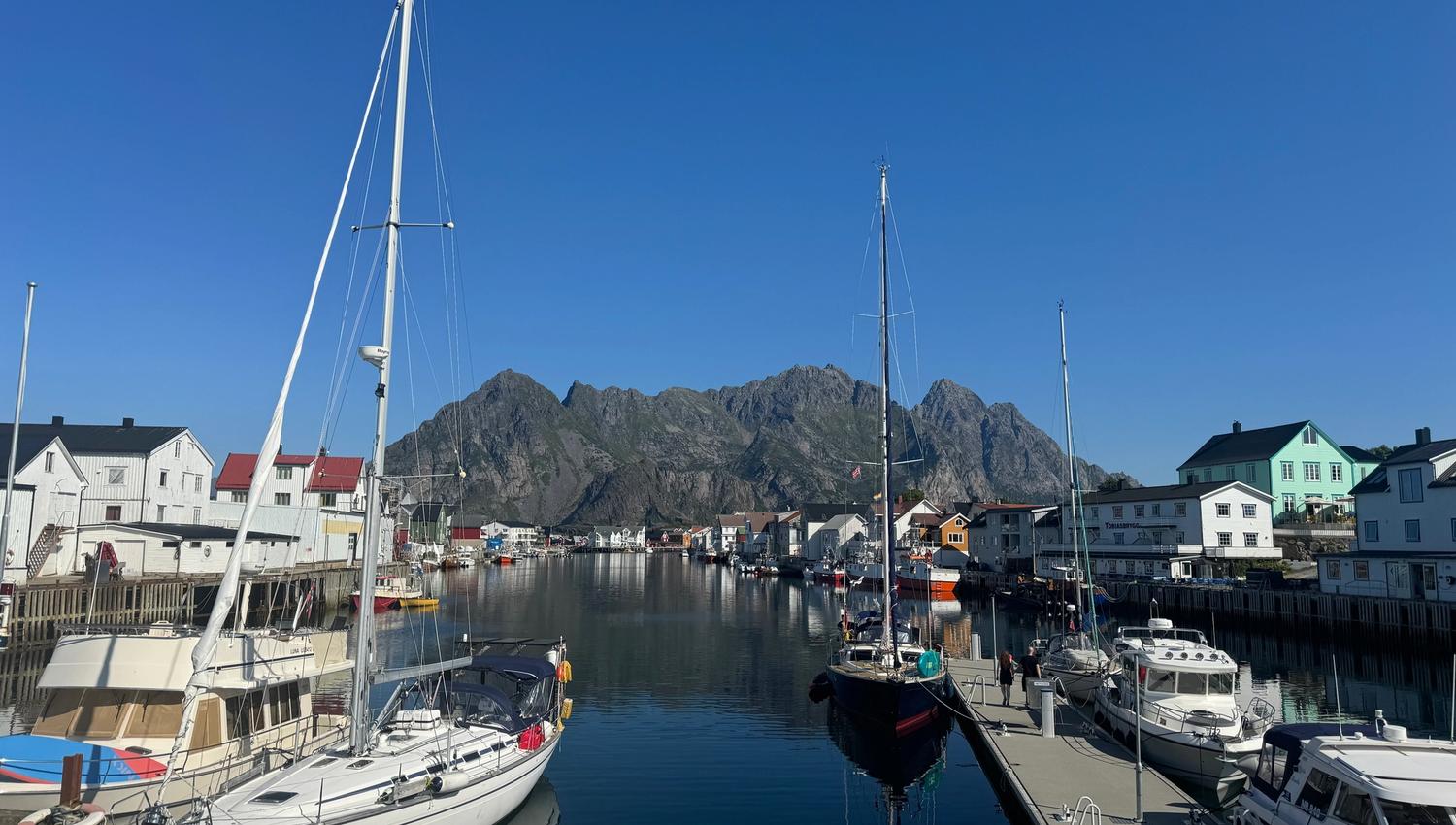 Henningsvær