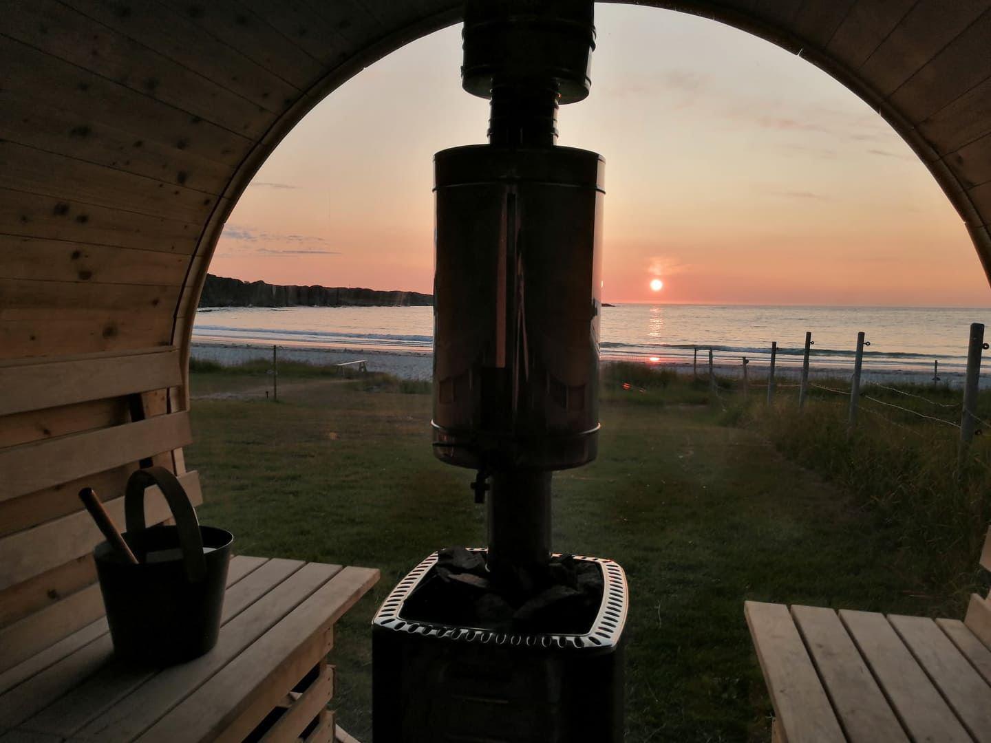 Hov Sauna - under the Midnight Sun