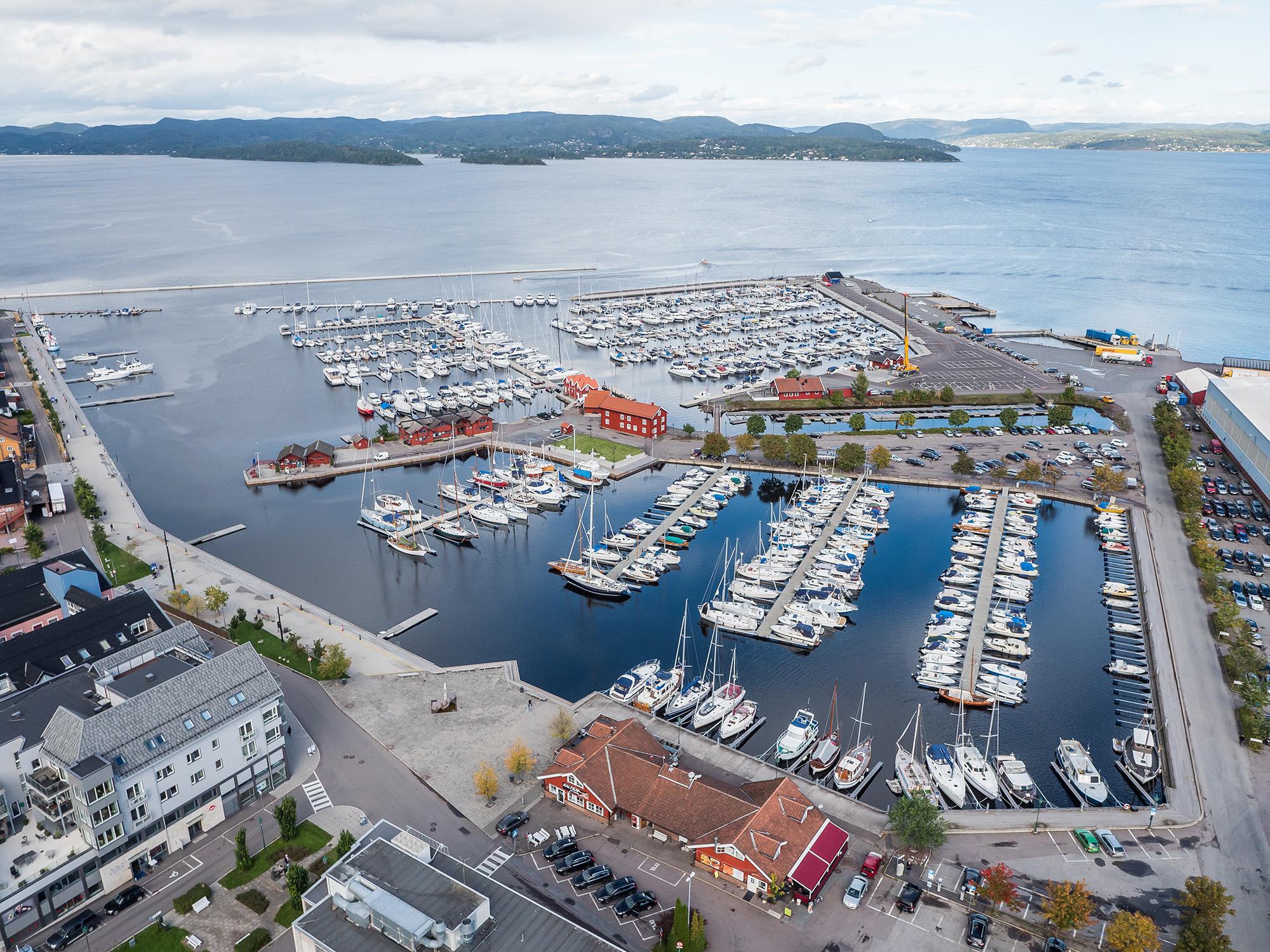 Overview of the marina