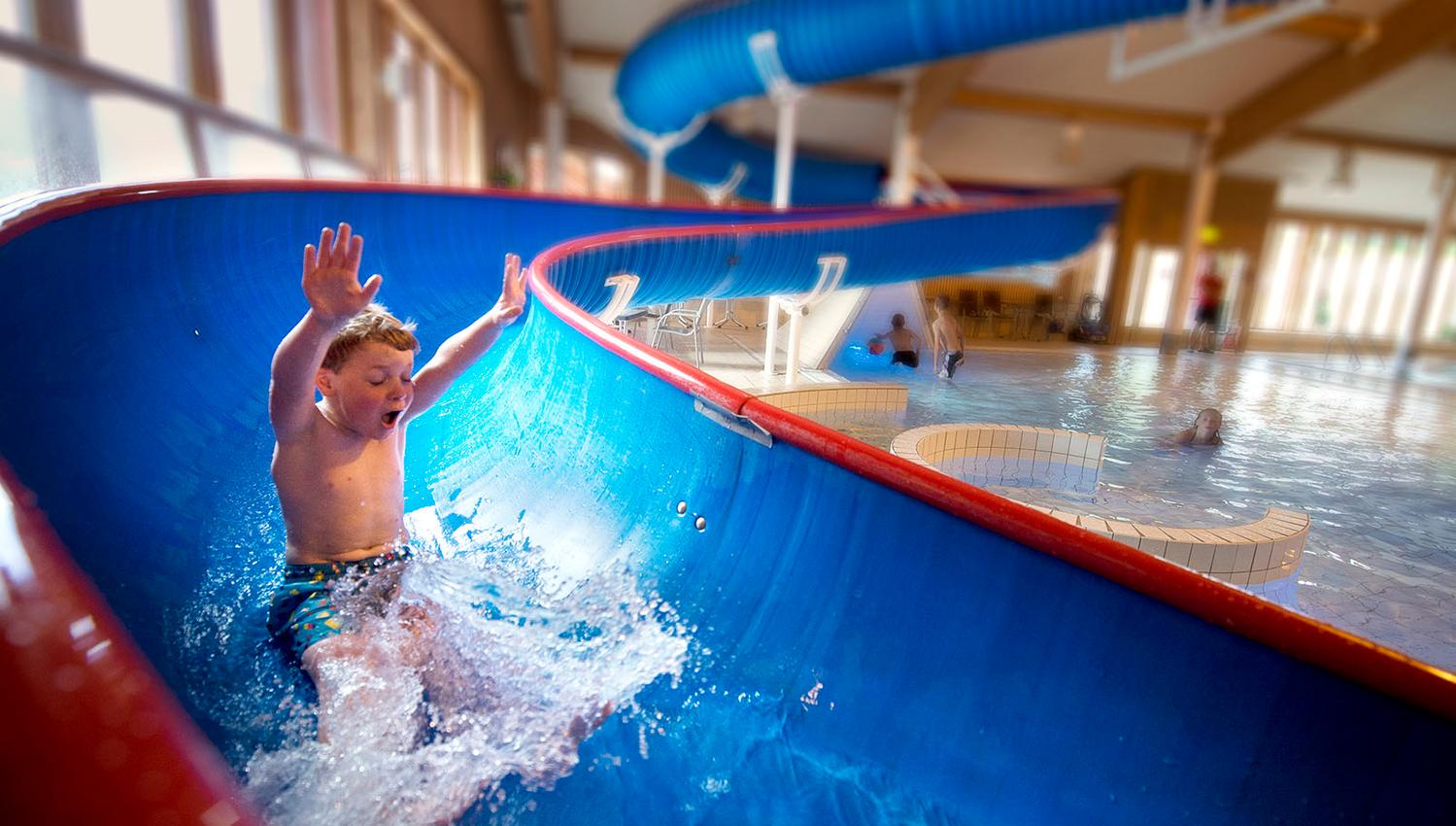 Indoor waterslide