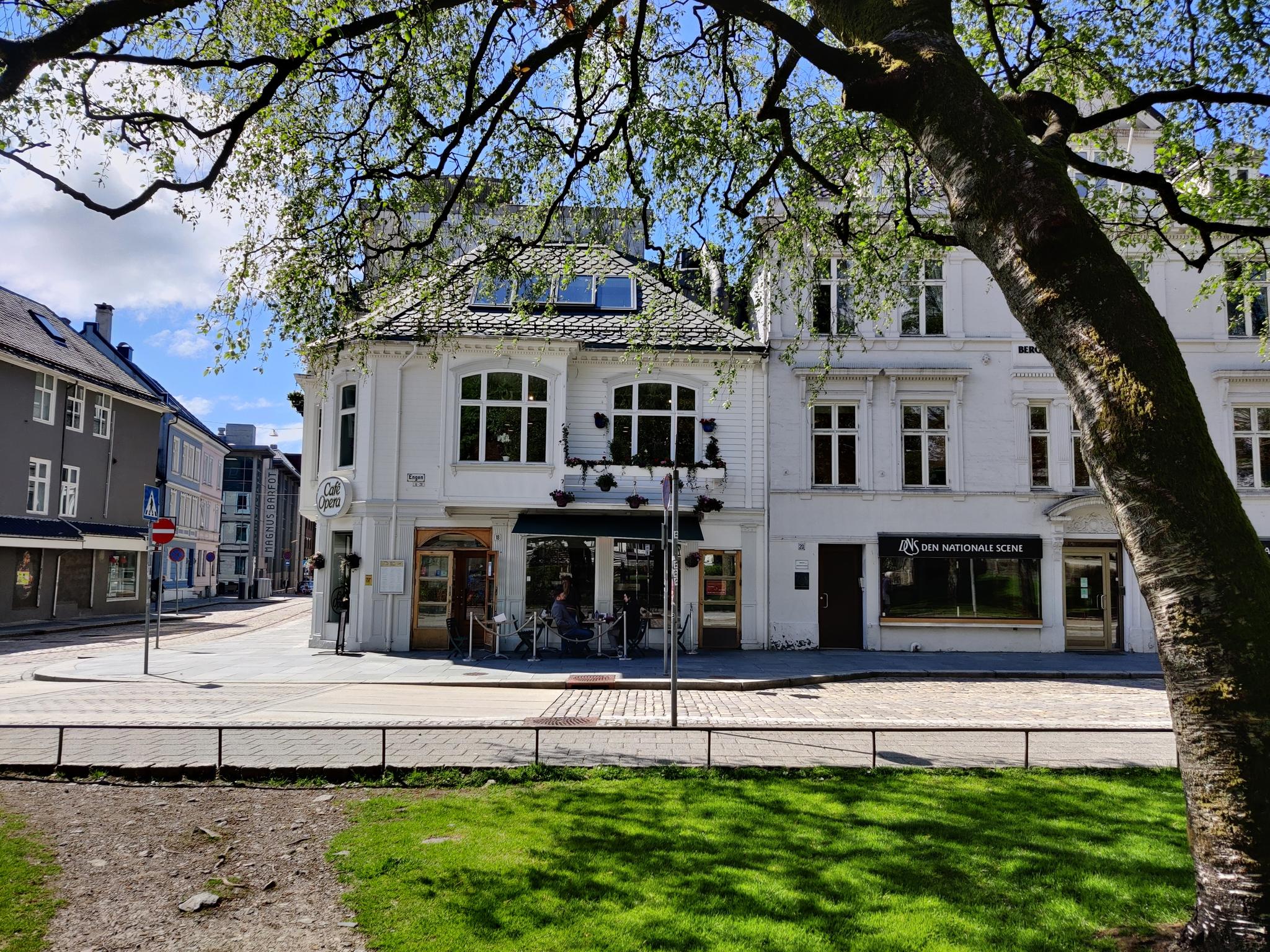 Café Opera