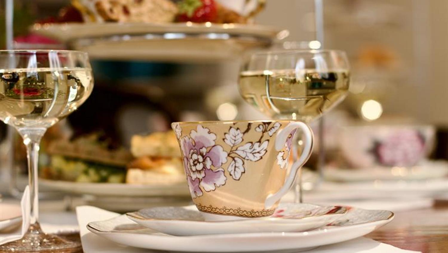 tea and bubbles