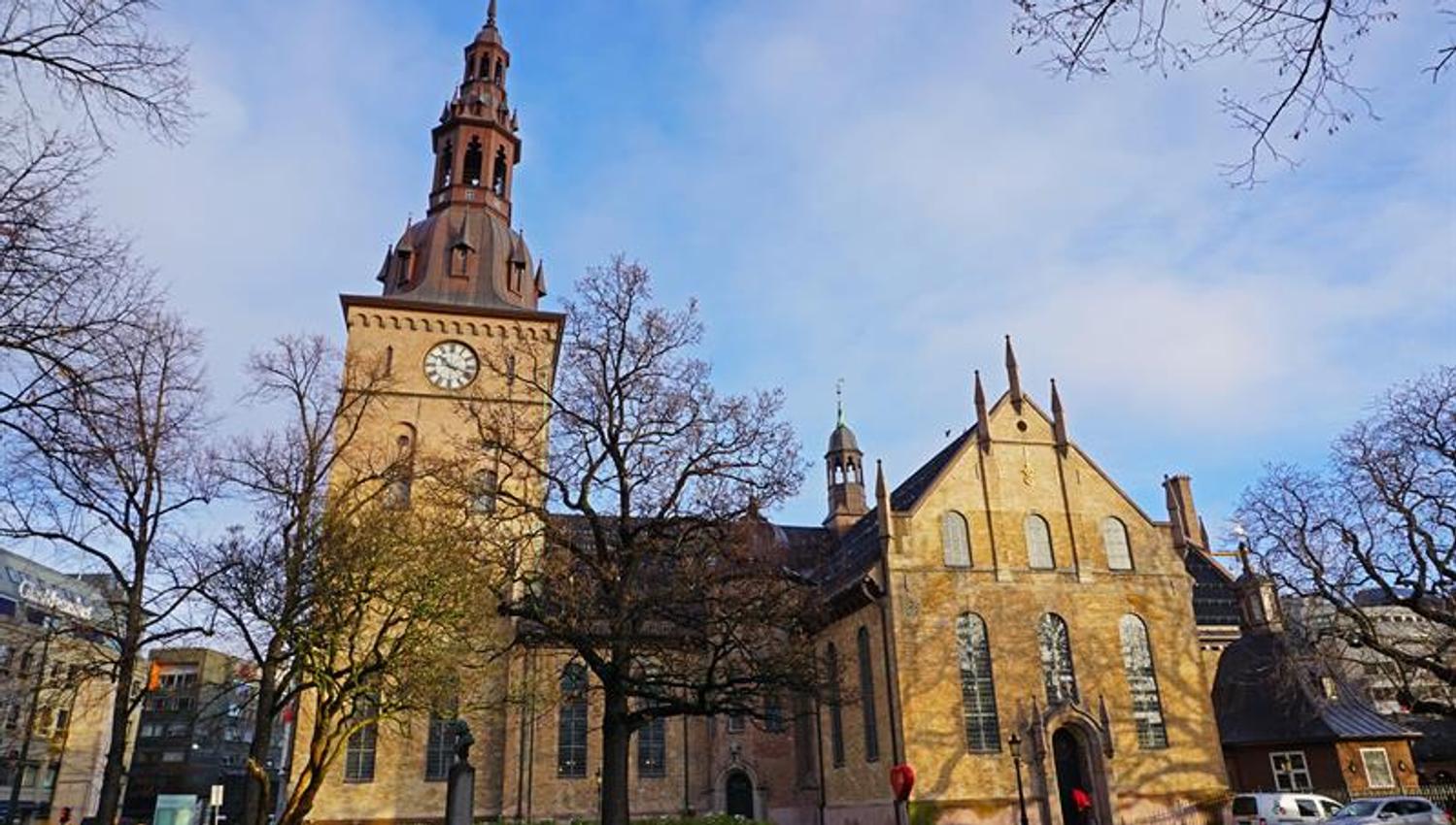 oslo cathedral seen from the outside