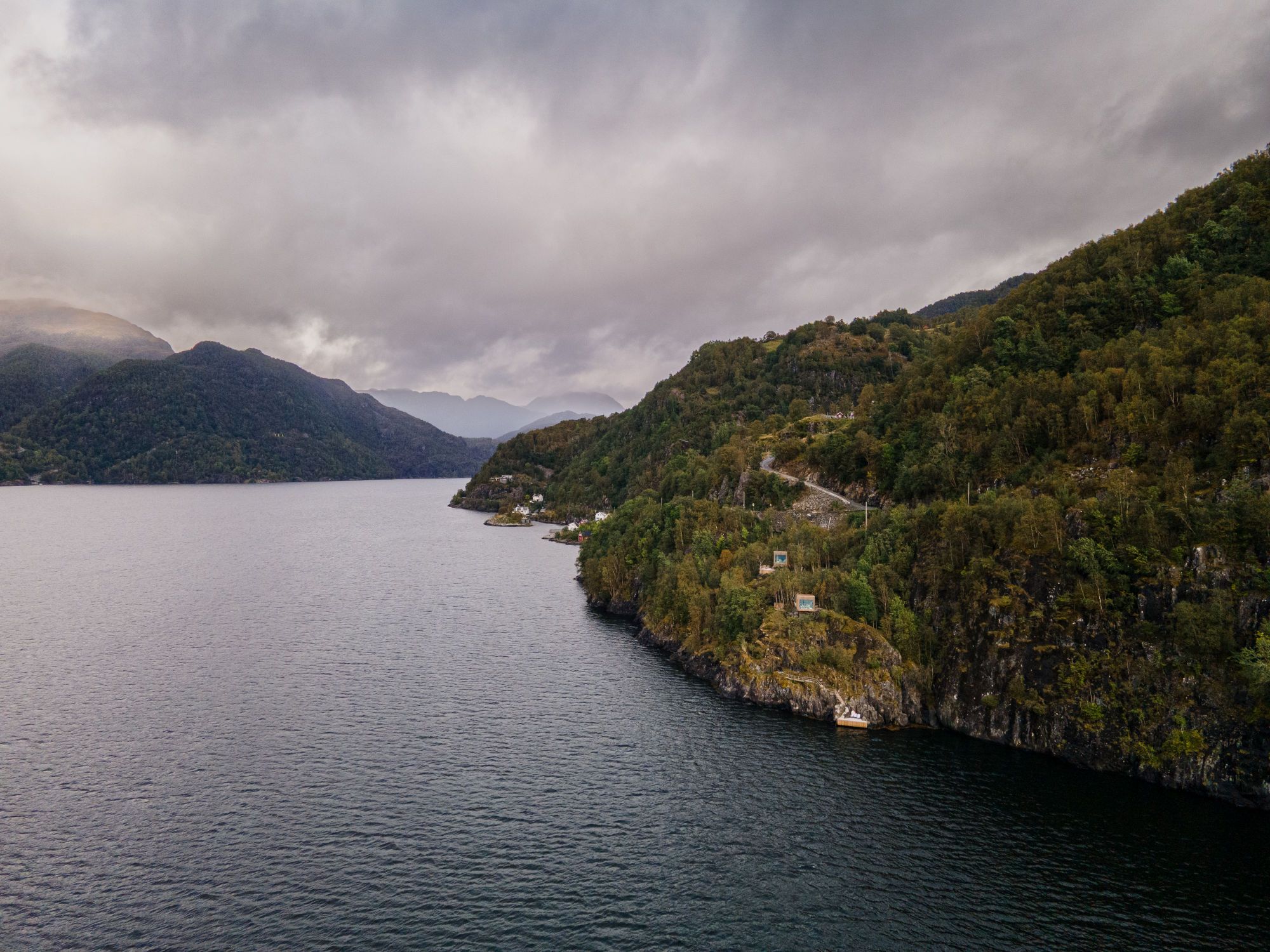 Fivelandsneset Fjordhytter