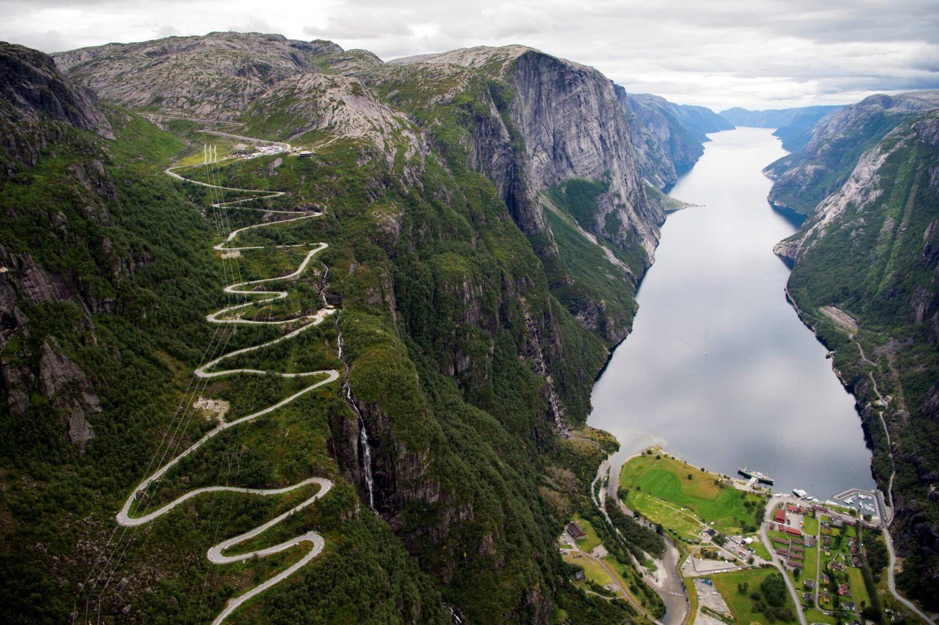 Cycle around the Lysefjord in Ryfylke