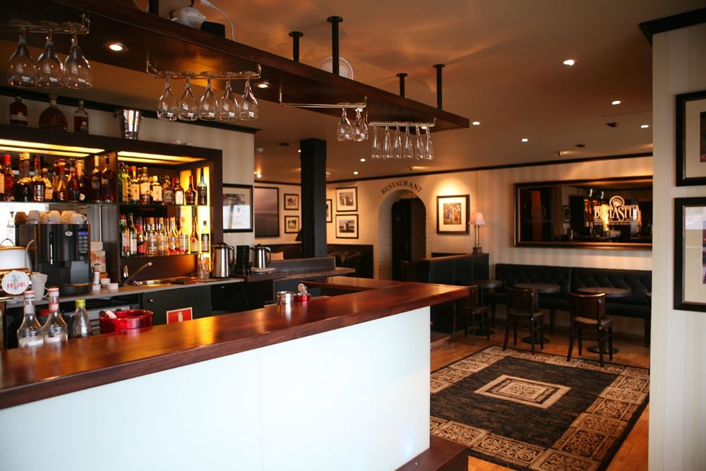 Smiå Bistro & Pianobar Skudeneshavn
