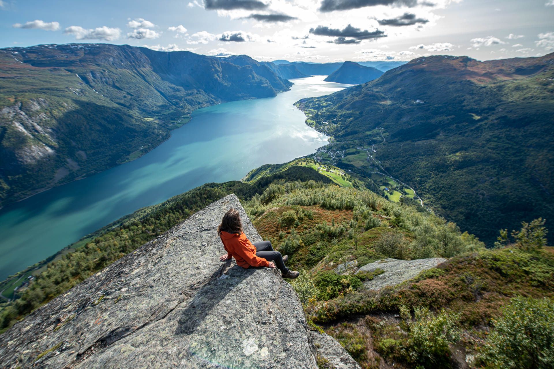 Børesteinen, Luster