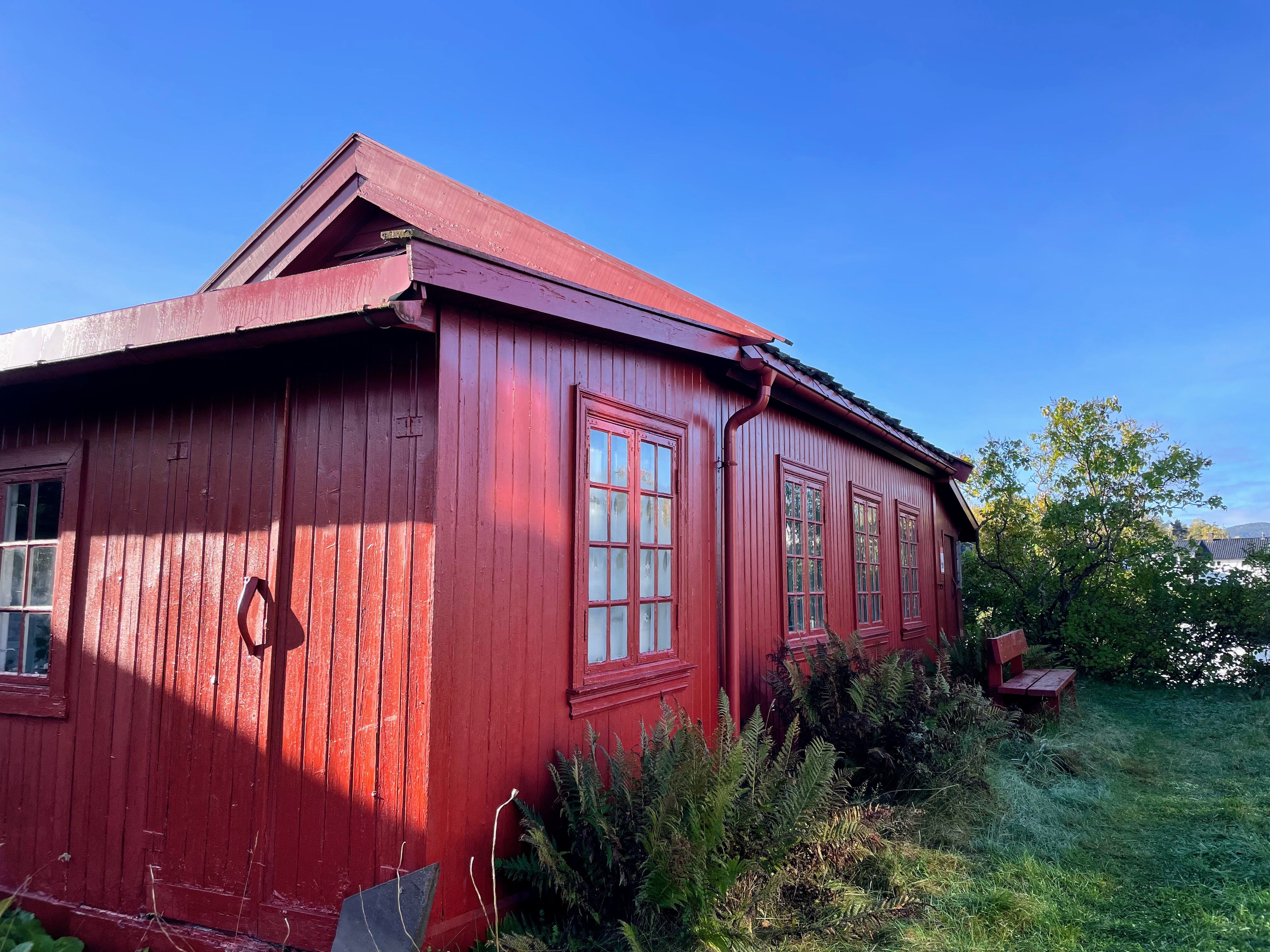 Red house