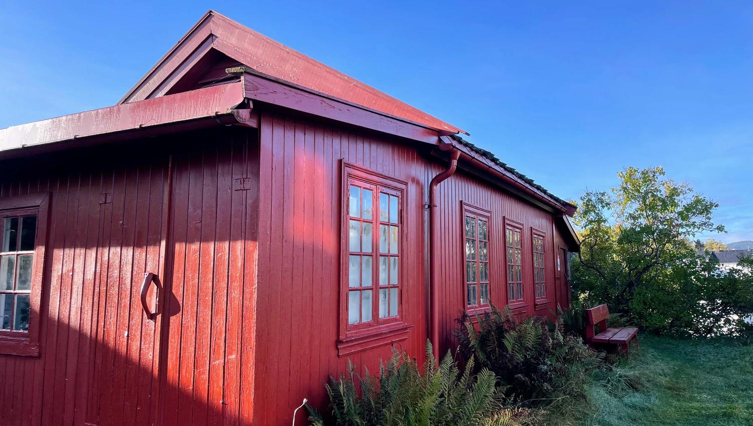 Red house