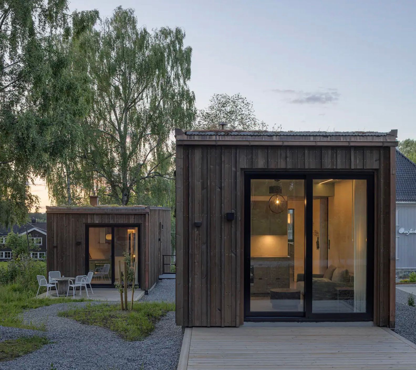 2 små microhus med terrasse