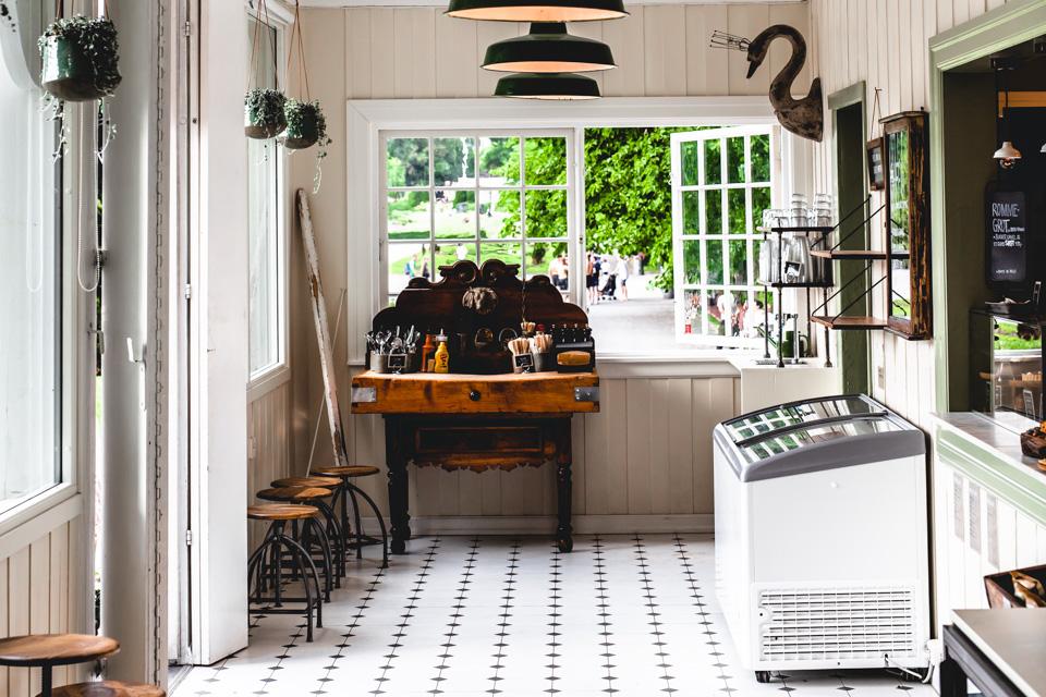 Inside the cafe Anne på Landet
