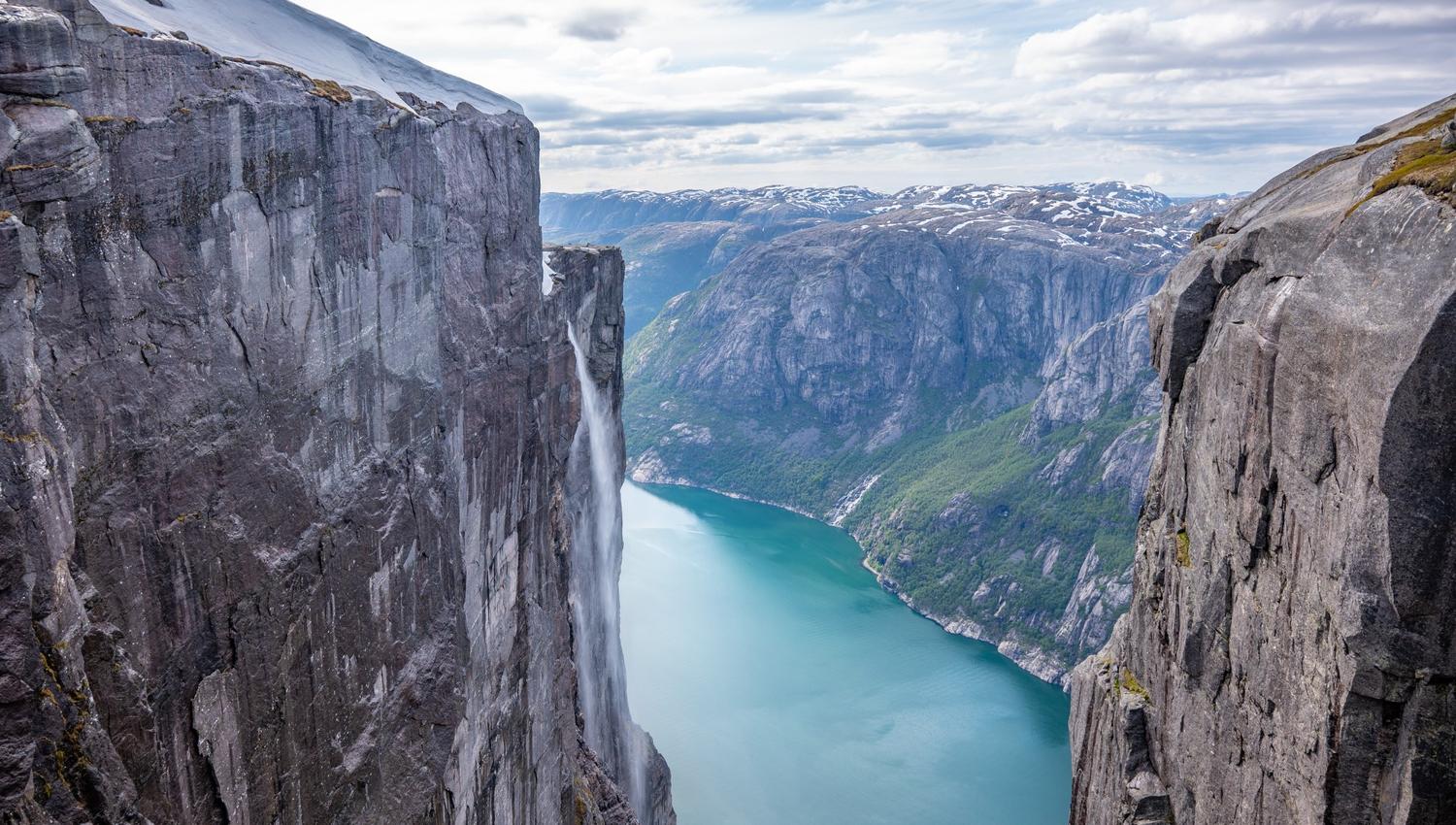 Kjerag offers magical views