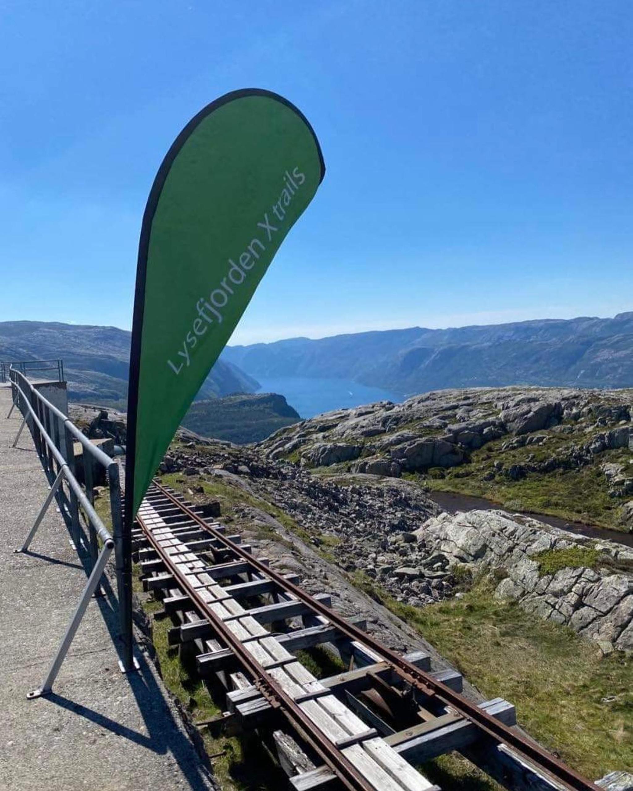 Flørlitrappene opp
