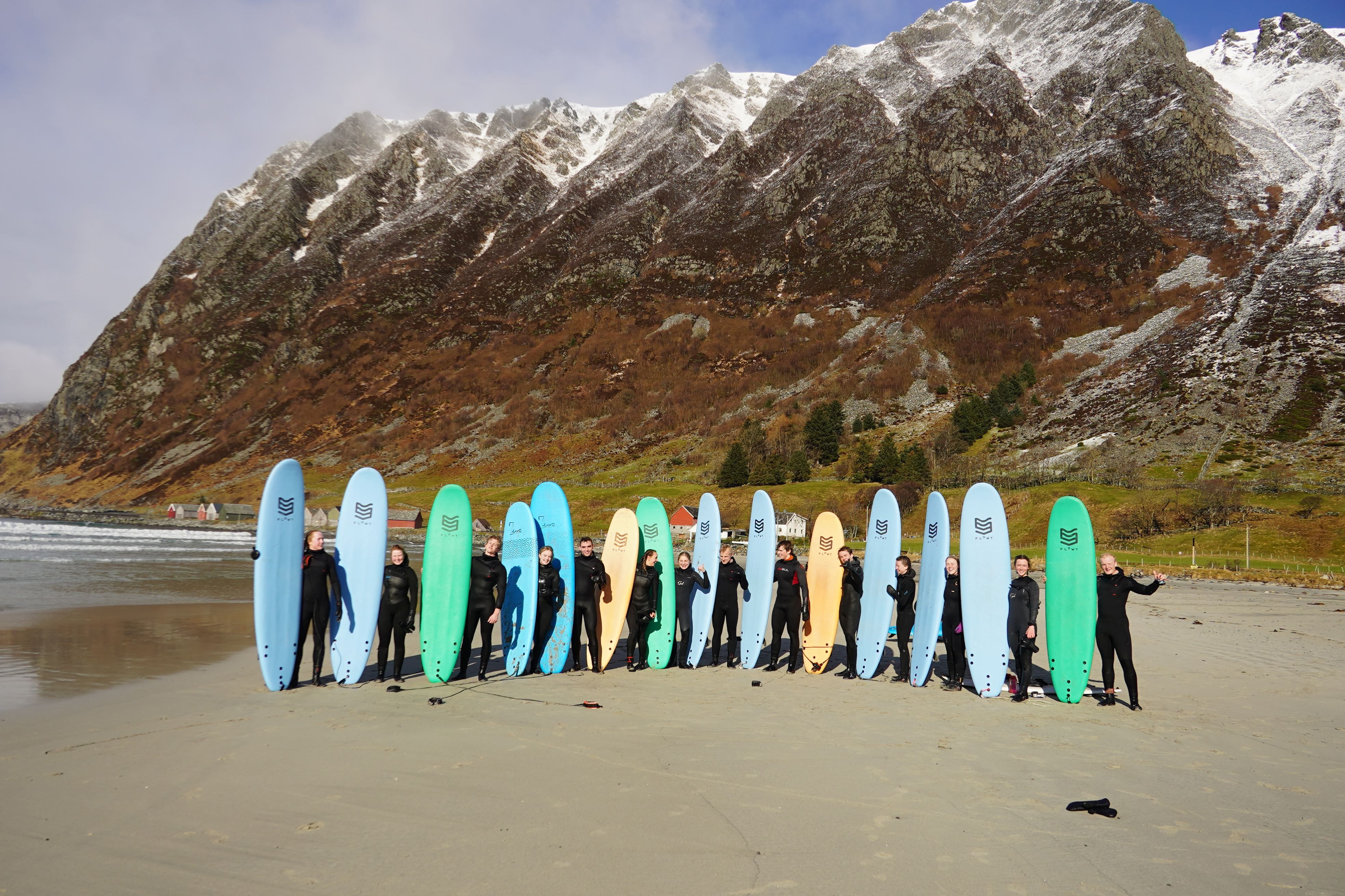 Surf lessons in Hoddevik