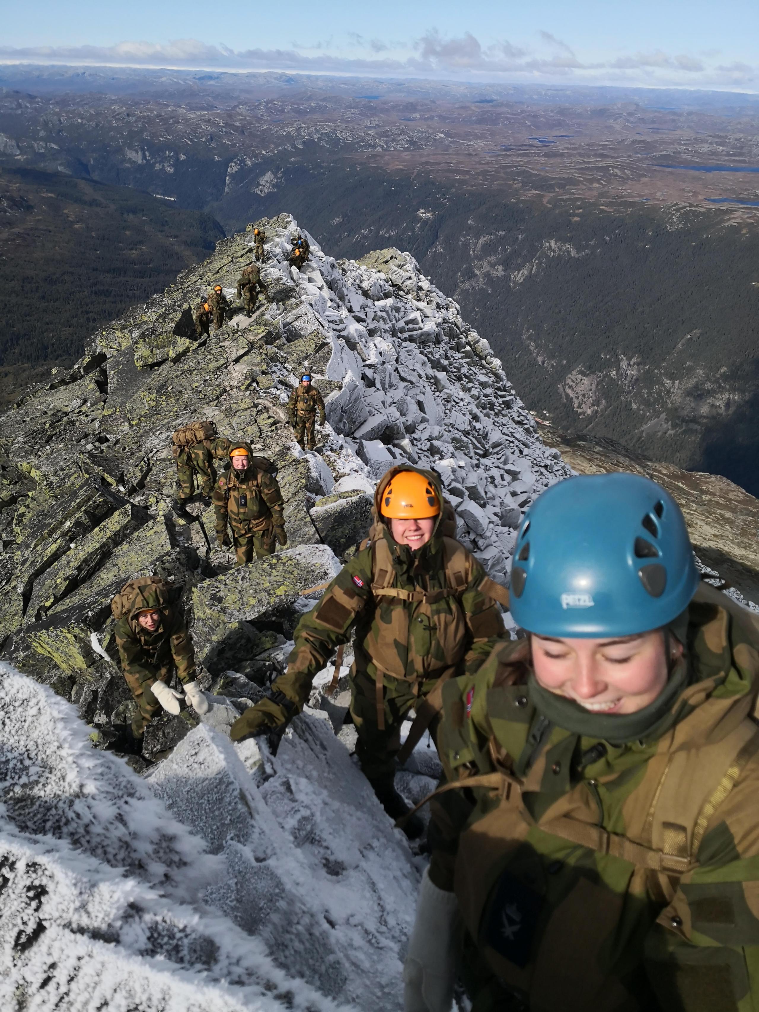 The ridge on Gaustatoppen