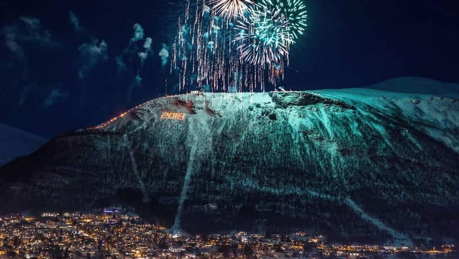 Fyrverkeri fra Fjellheisen