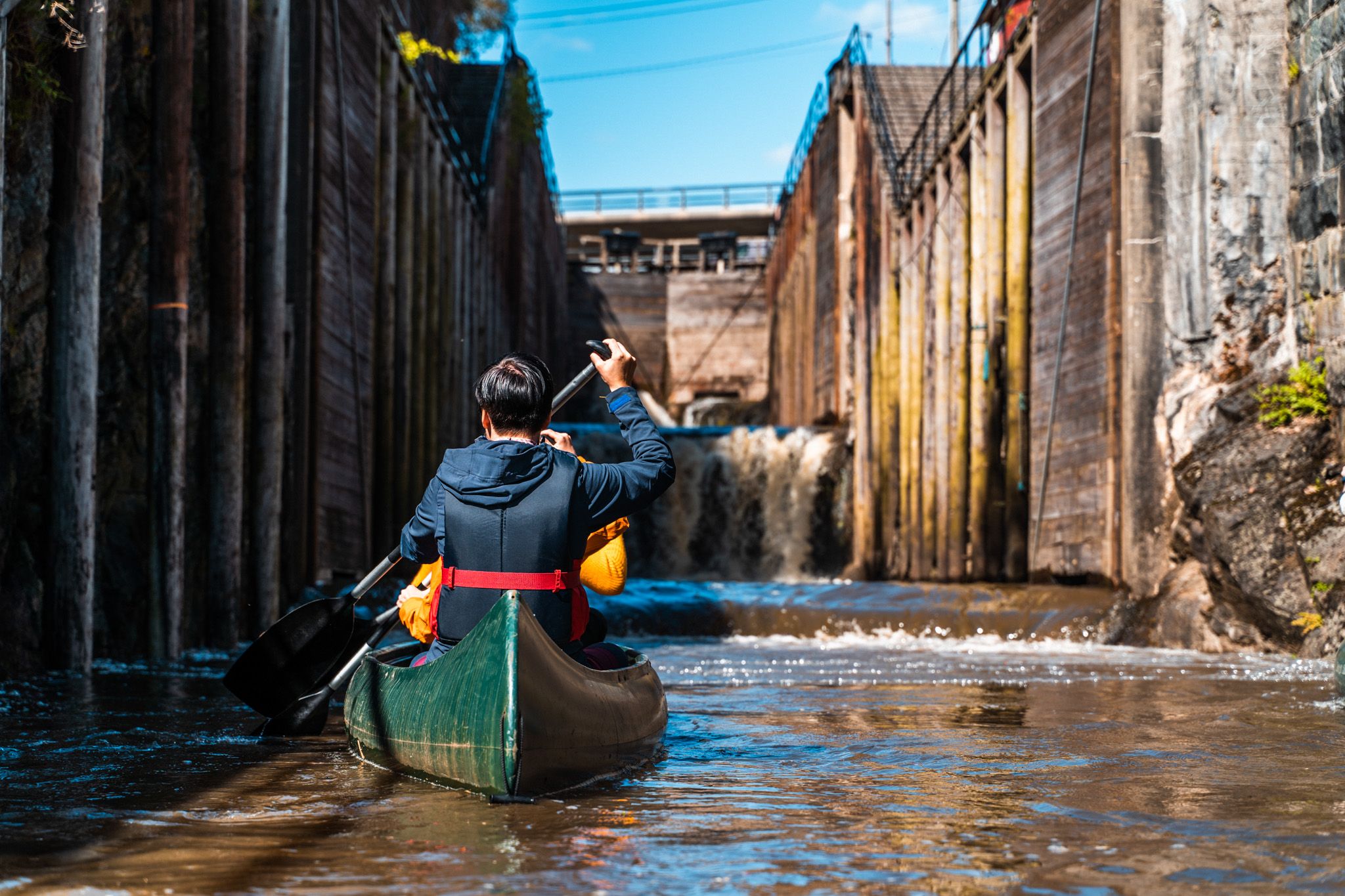 Canoeing Ørje locks