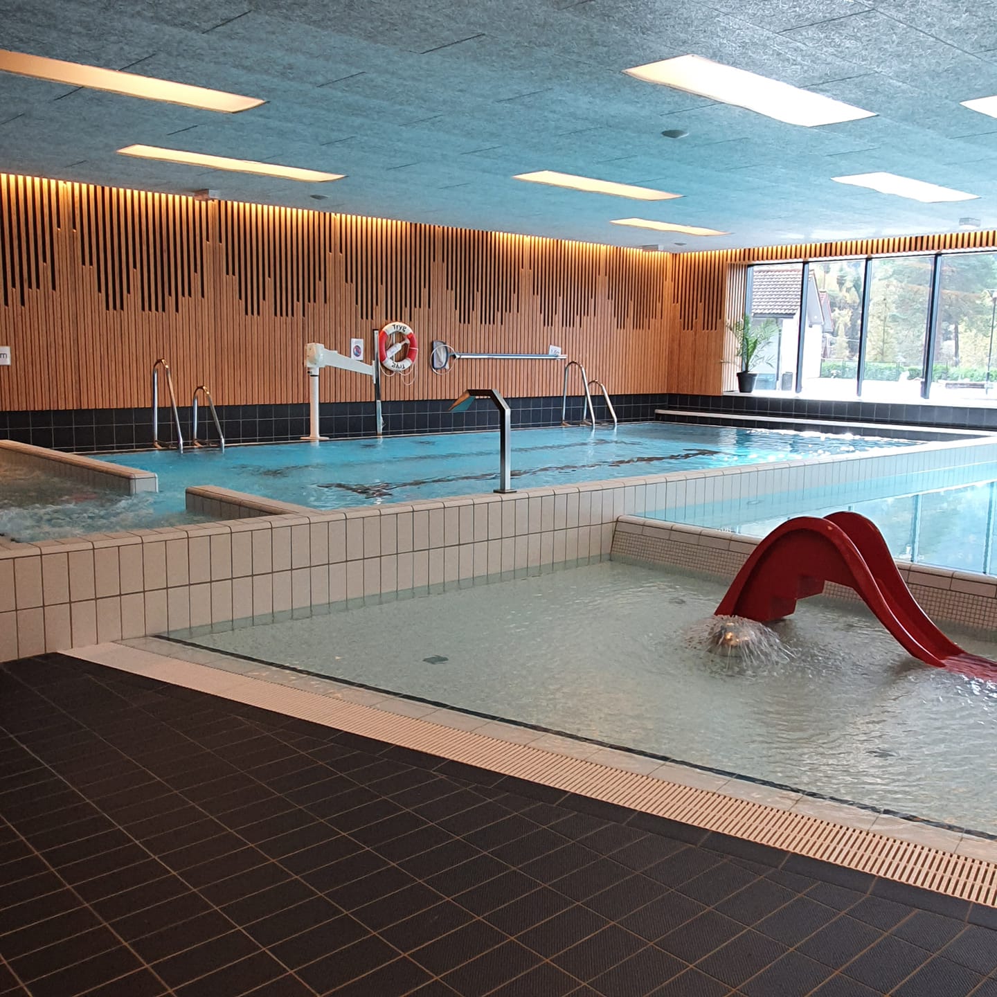 Wellness pool at Tonstadbadet