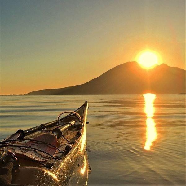 Kayak trip under the midnight sun