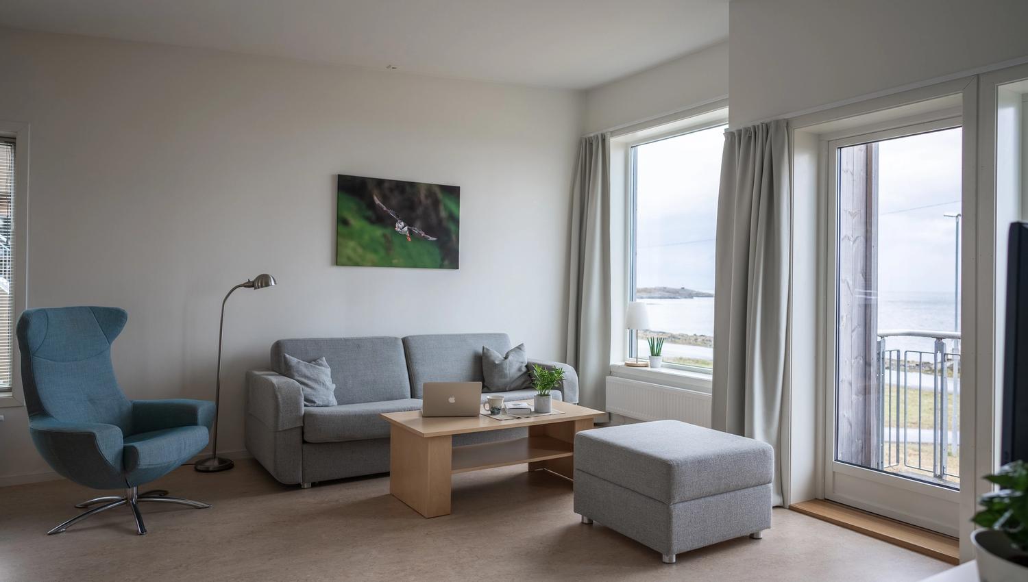 Stoe med utsikt mot havet