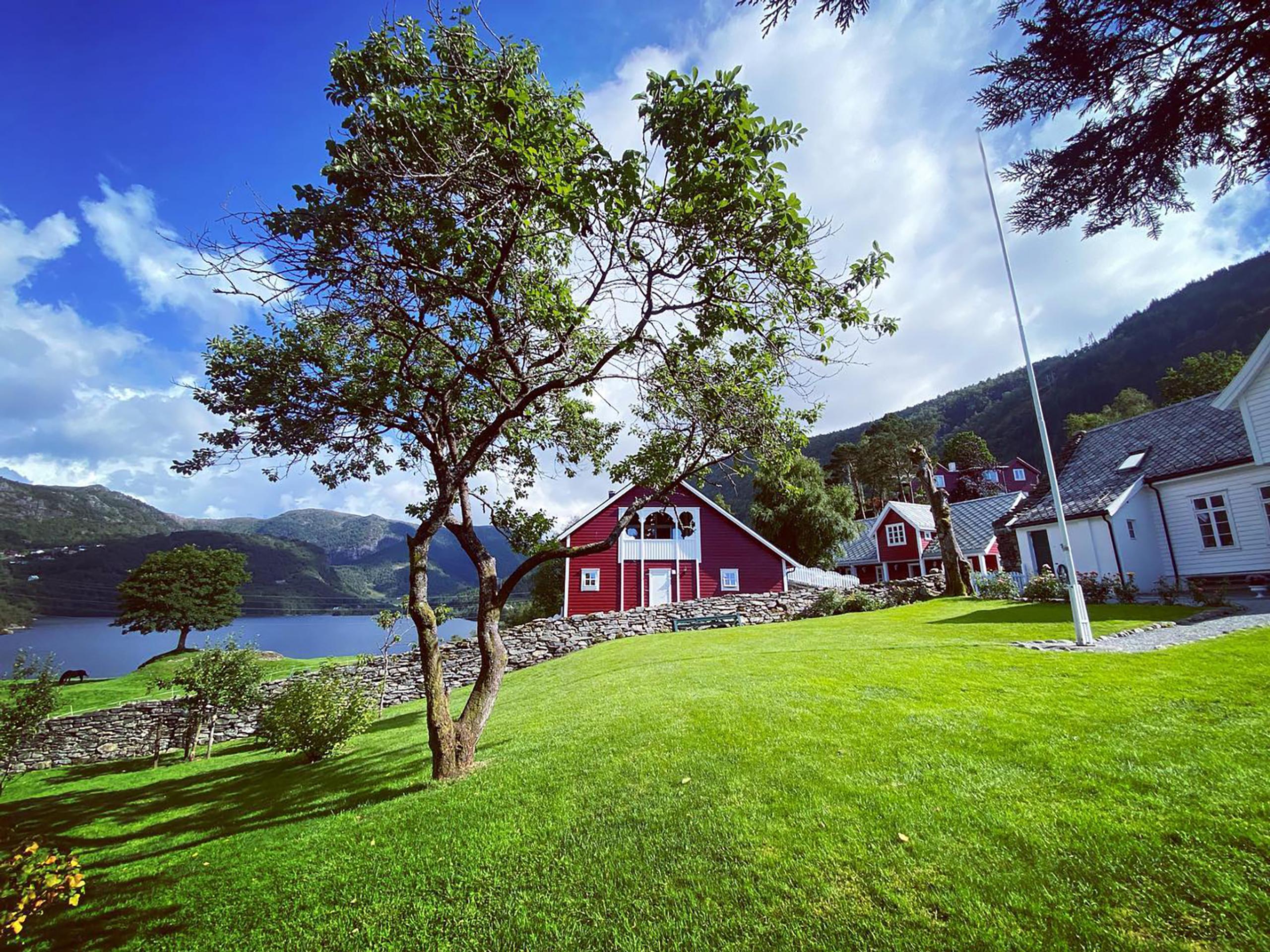 Øvre-Eide Gård