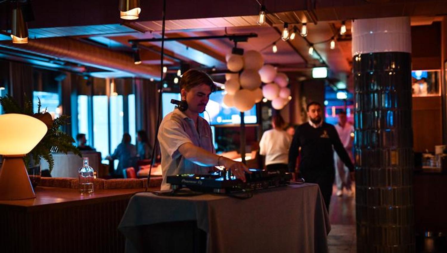 DJ som spiller