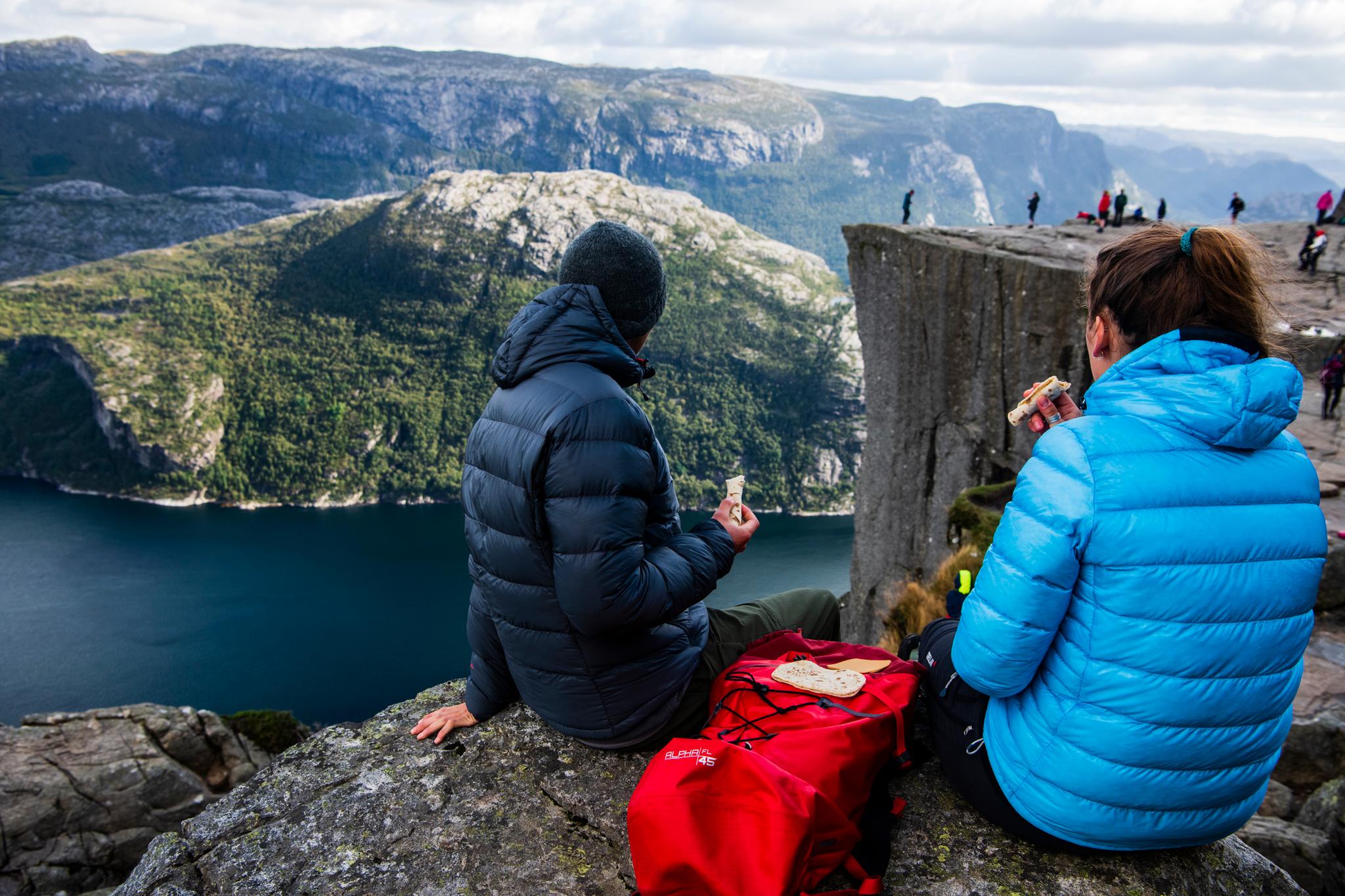 Hike to Preikestolen in the Lysefjorden