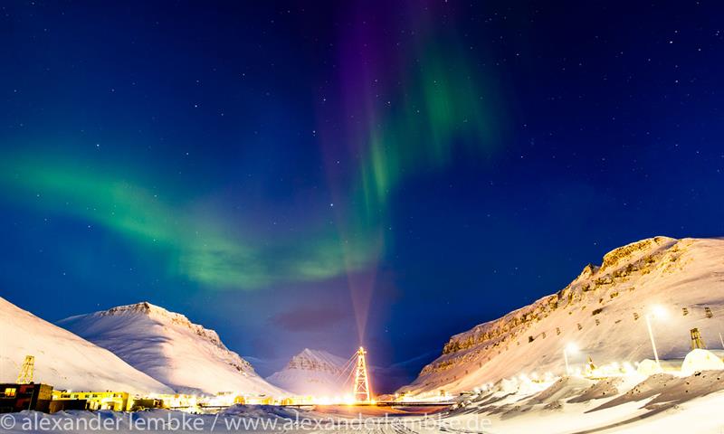 Northern lights above Longyearbyen