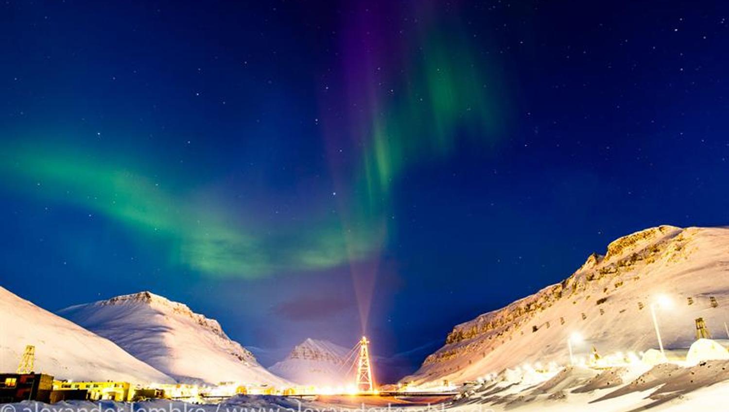 Northern lights above Longyearbyen