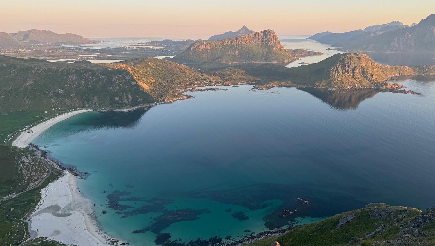 Haukland Beach