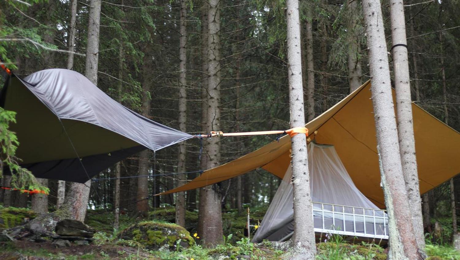 Tent up in the trees at Eventrylige Opplevelser
