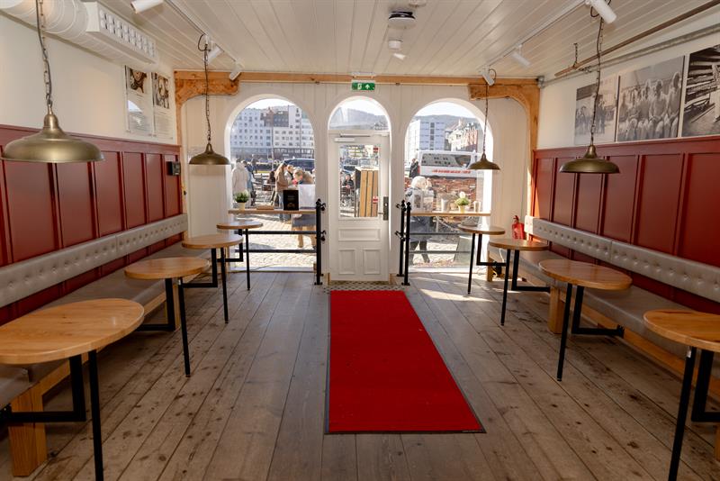 Baker Brun Svensgården