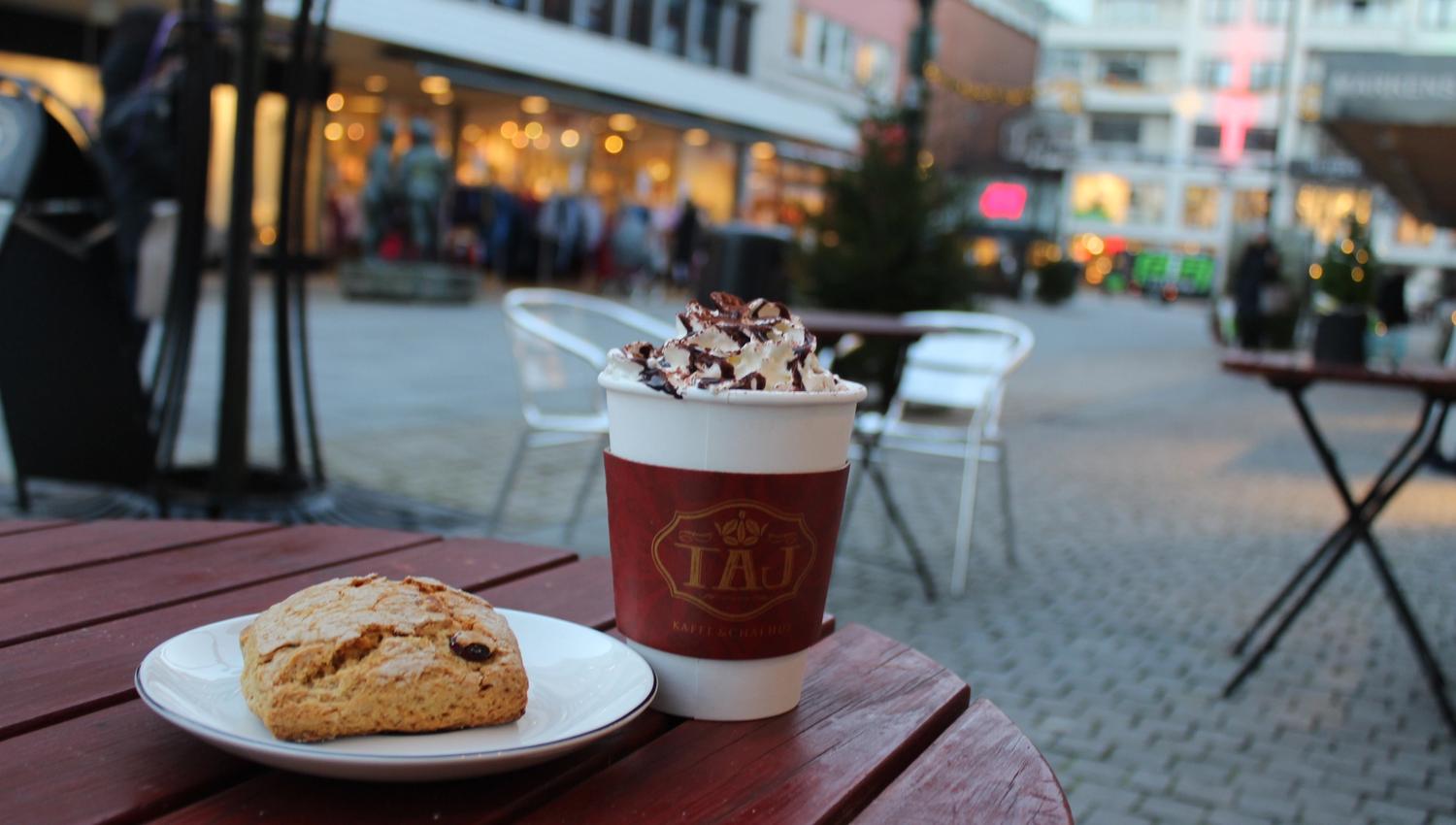 TAJ Kaffe & Chai Hus (7)