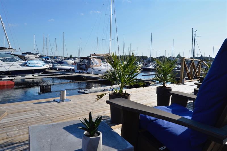 With view to the guest harbour