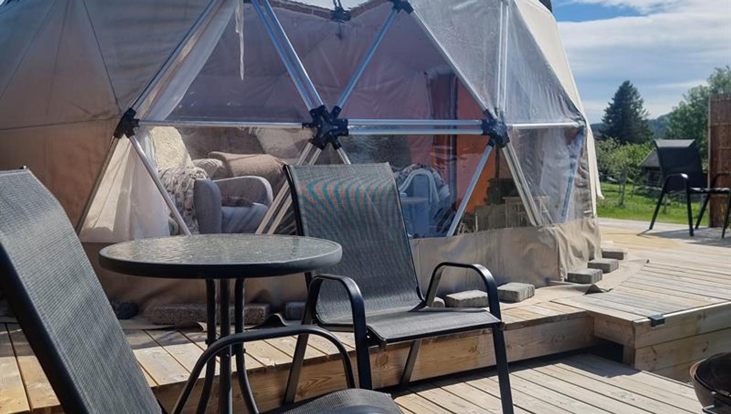 Arctic Dome hos Svenseid Alpakka