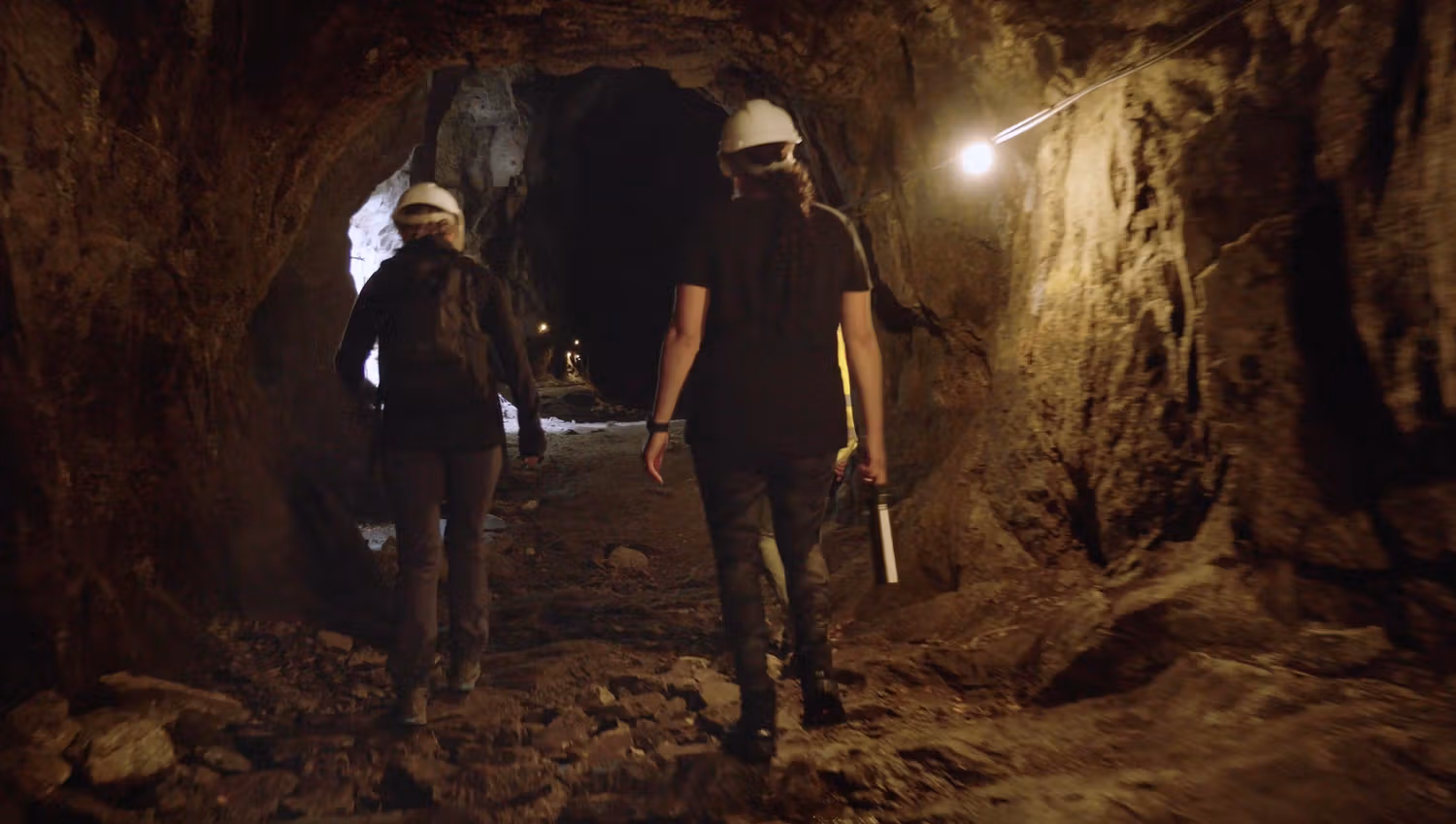 Inside the historic tunnels of Lilletopp, where visitors can explore the history of hydropower.