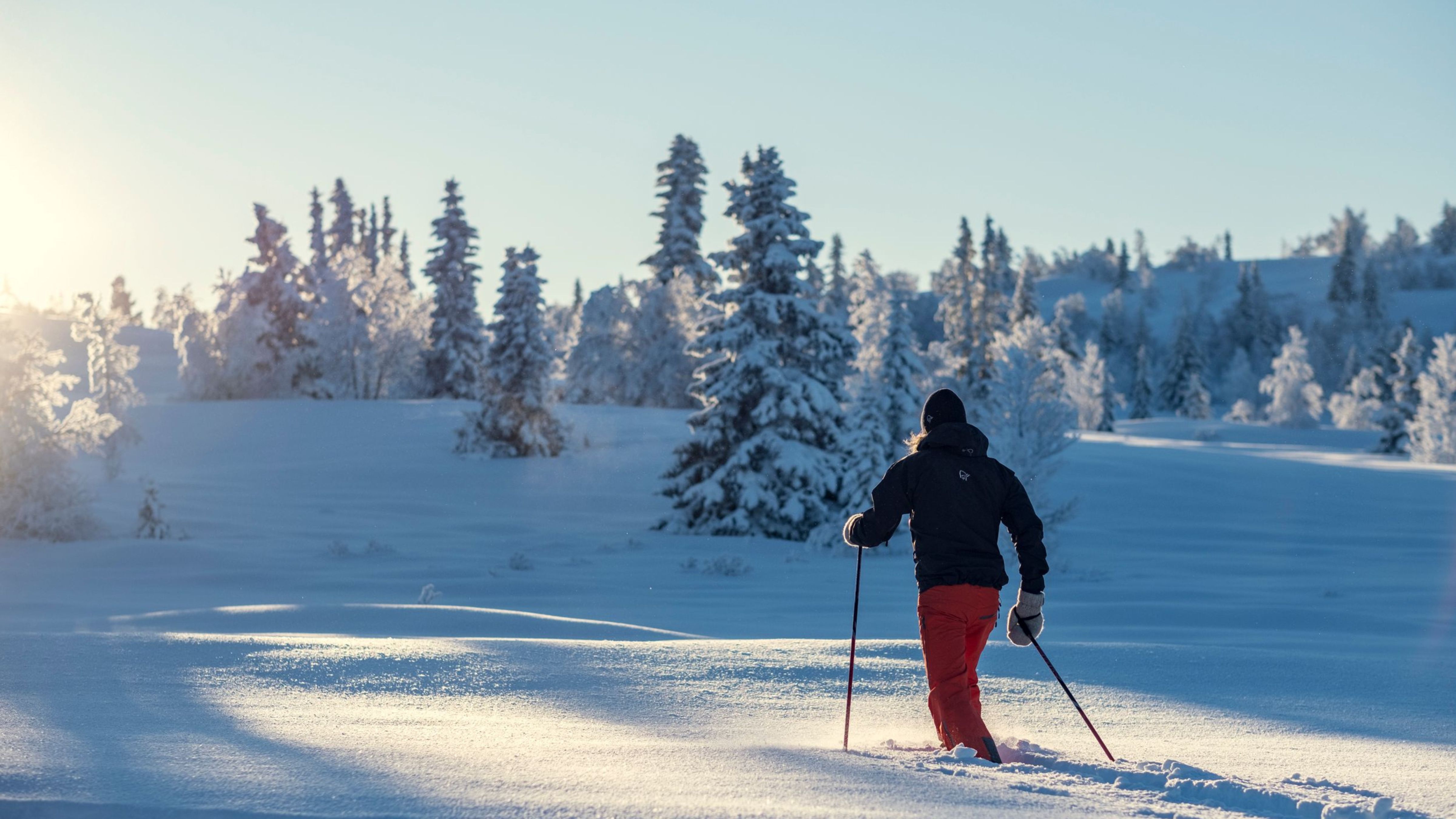 På ski i løssnøen på Gålå