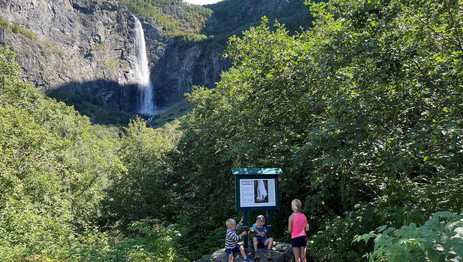 Feigefossen Waterfall