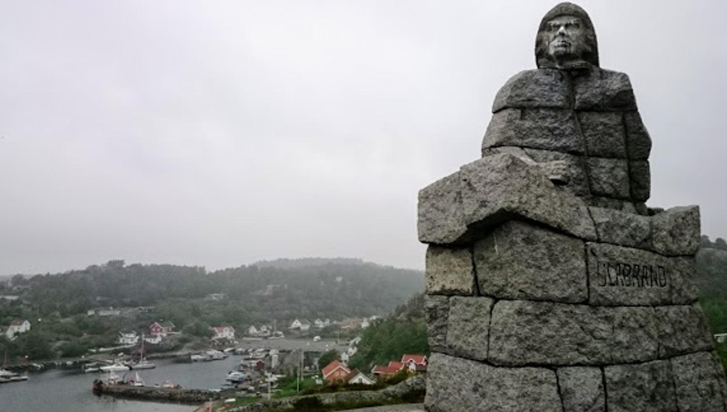 View from the mountain. Ulabrand monument.