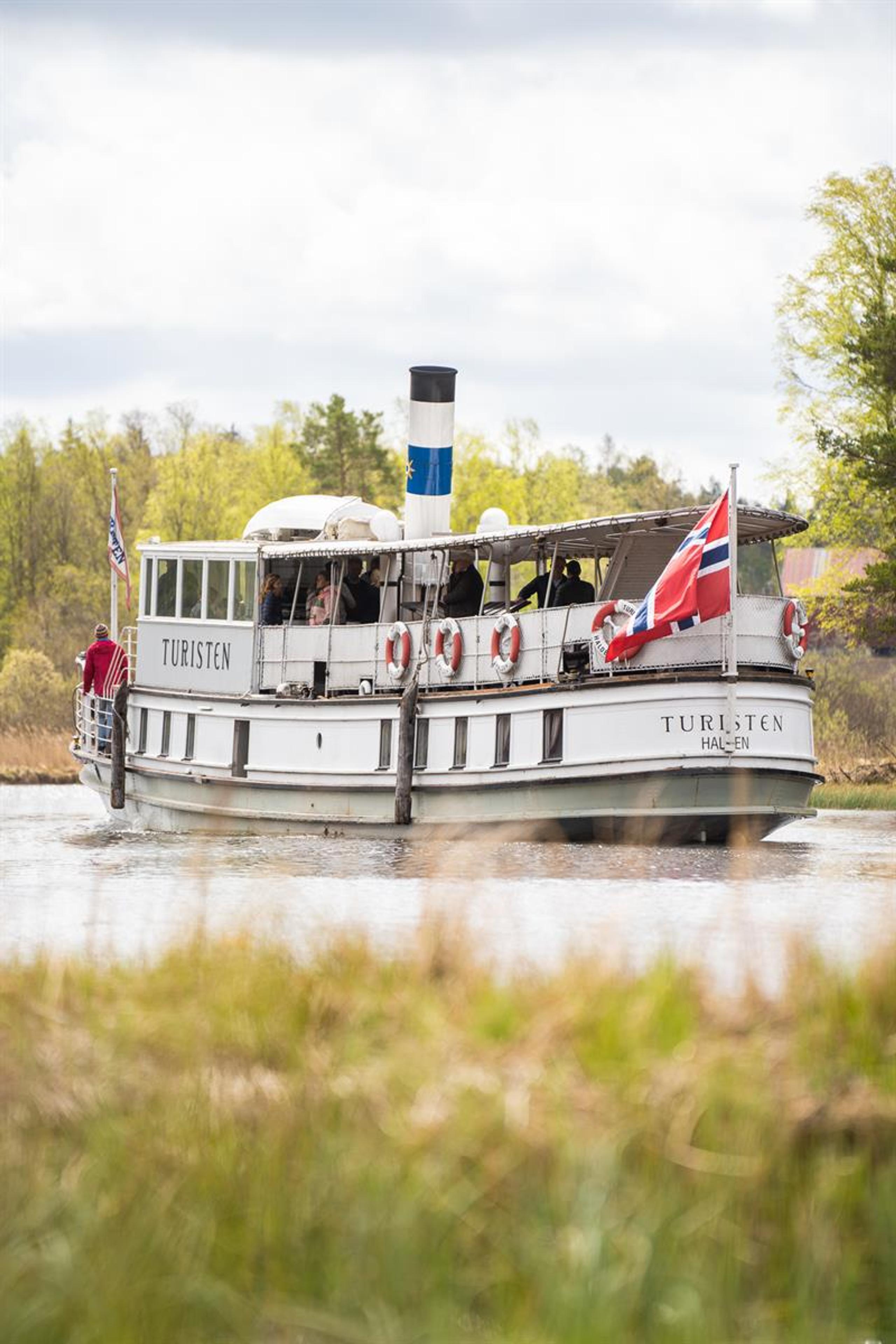 D/S Turisten on the Halden canal